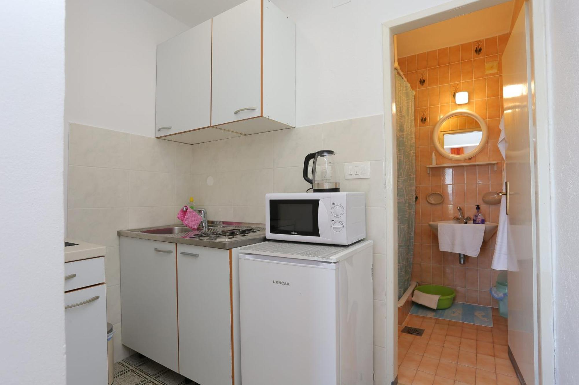 Apartments And Rooms With Parking Space Tucepi, Makarska - 5263 Екстериор снимка