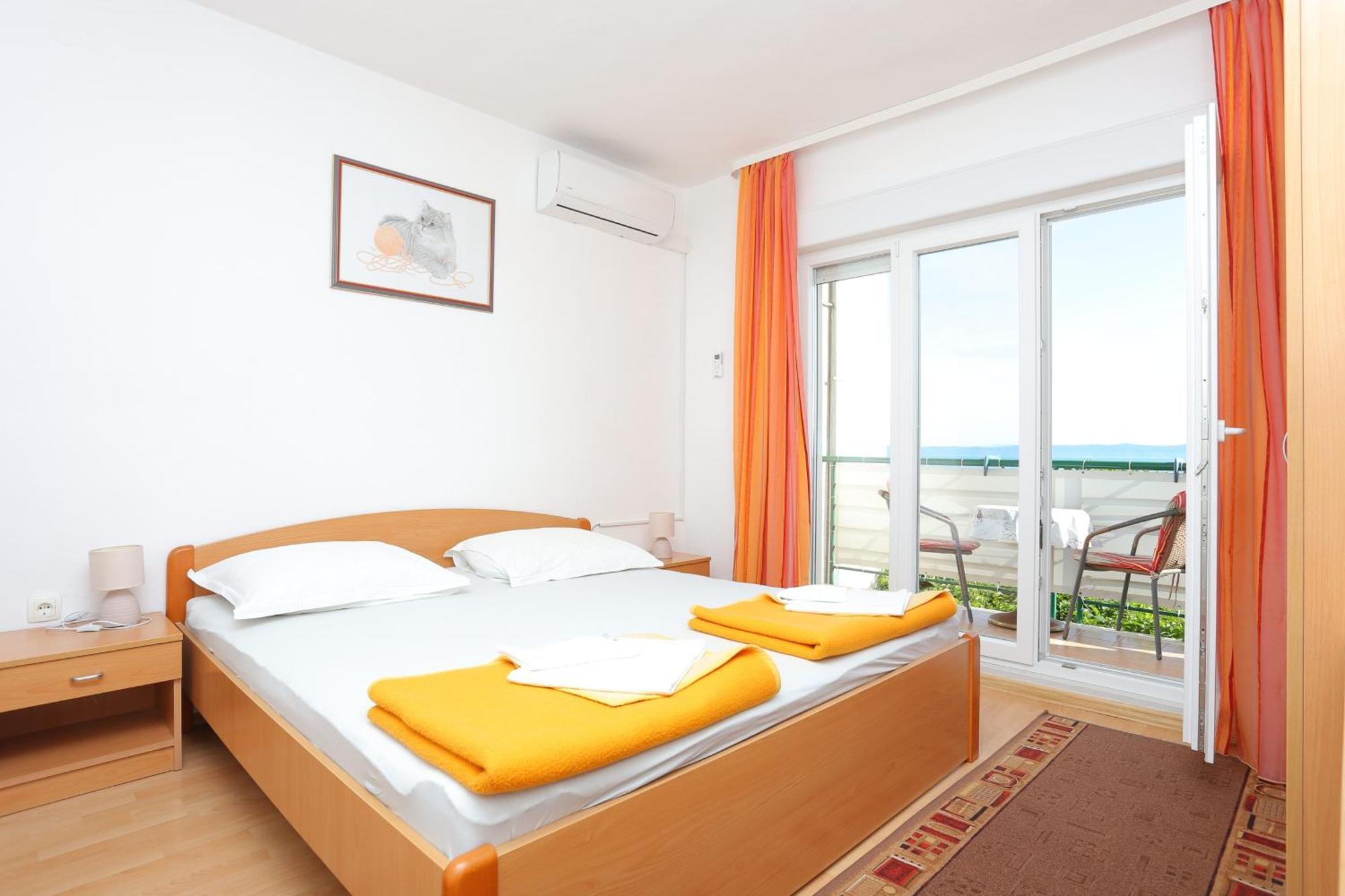 Apartments And Rooms With Parking Space Tucepi, Makarska - 5263 Екстериор снимка