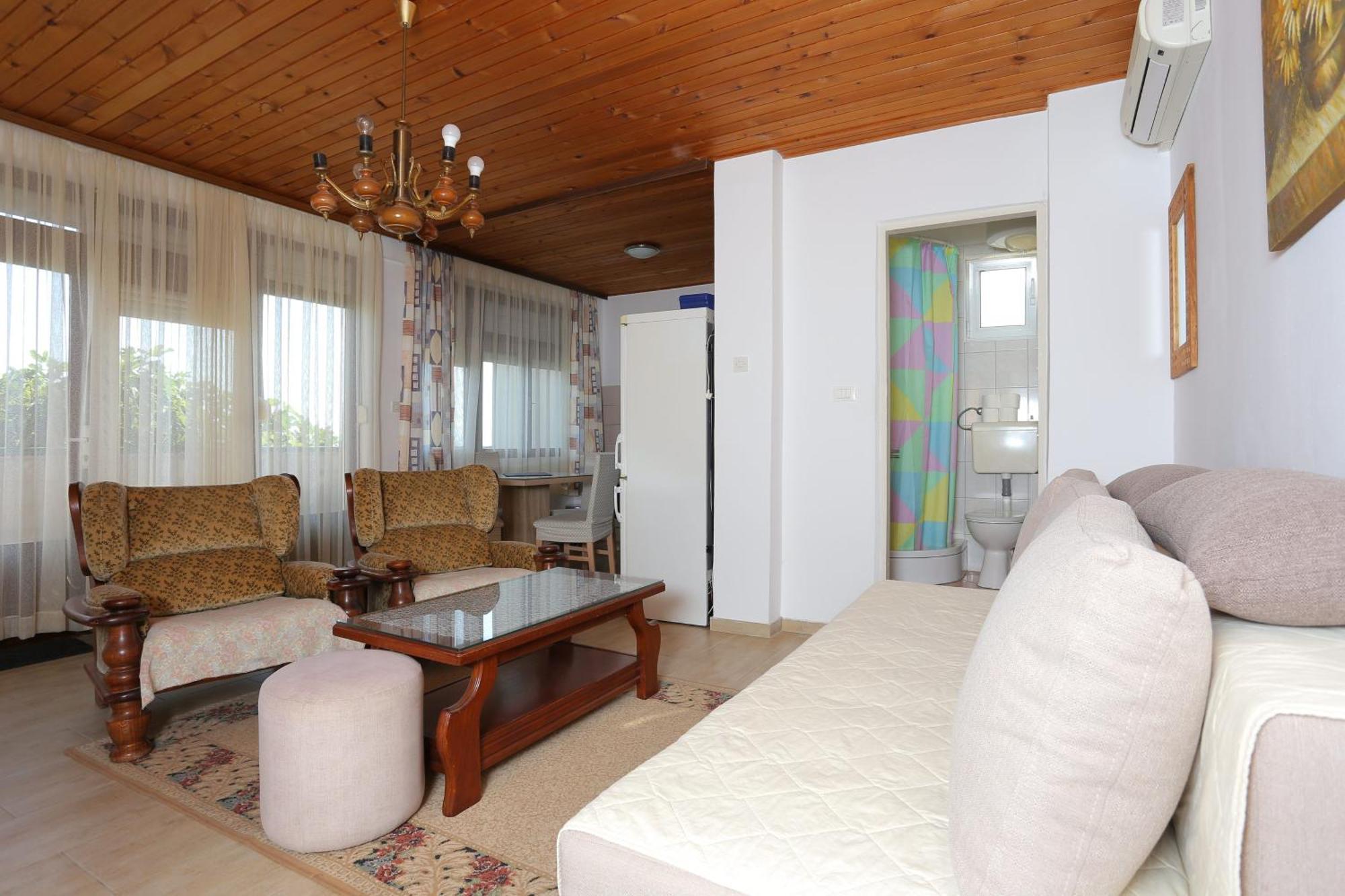 Apartments And Rooms With Parking Space Tucepi, Makarska - 5263 Екстериор снимка