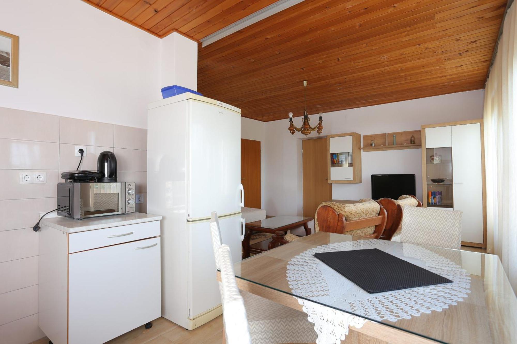 Apartments And Rooms With Parking Space Tucepi, Makarska - 5263 Стая снимка